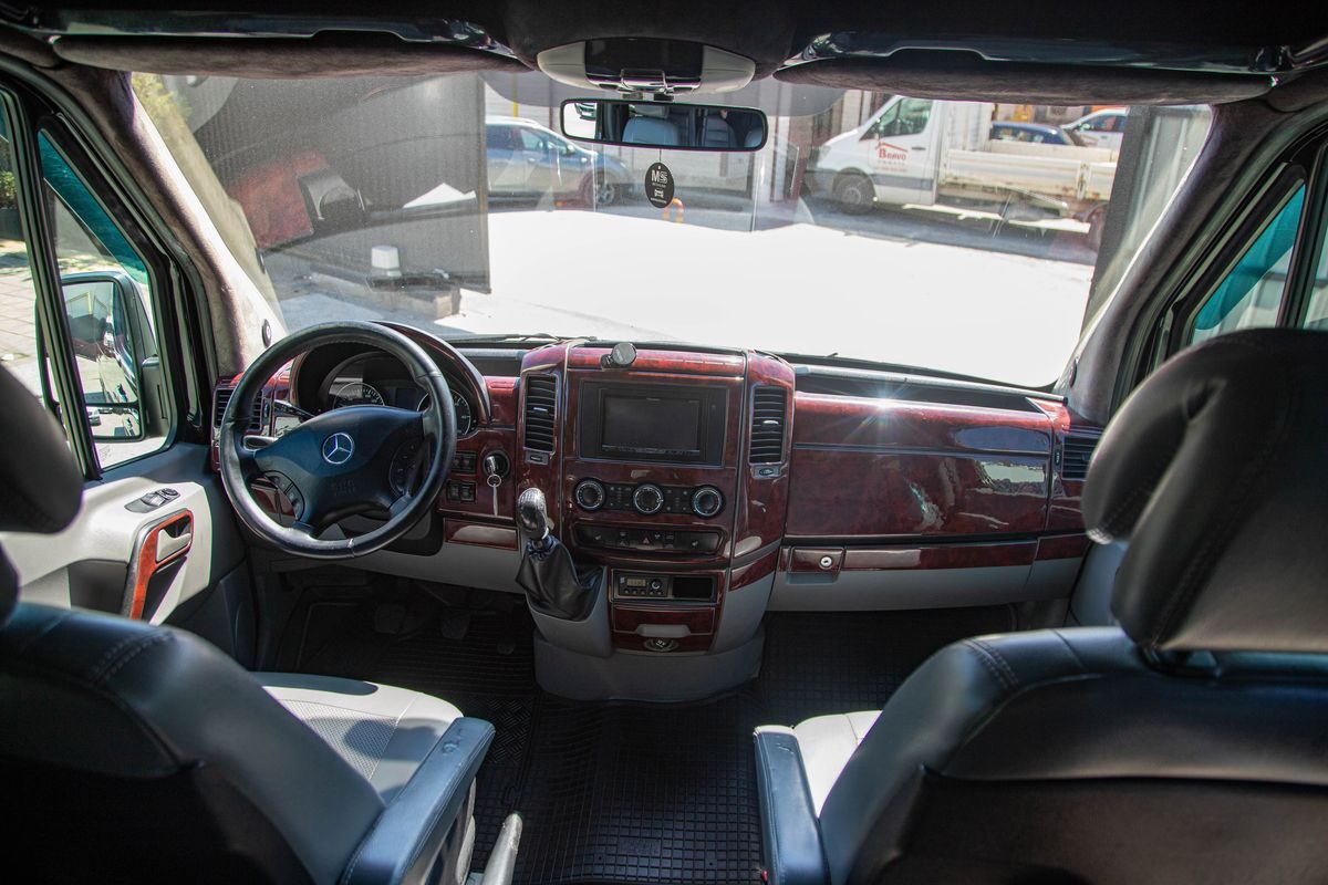 Mercedes Sprinter, 2010 (Negru)