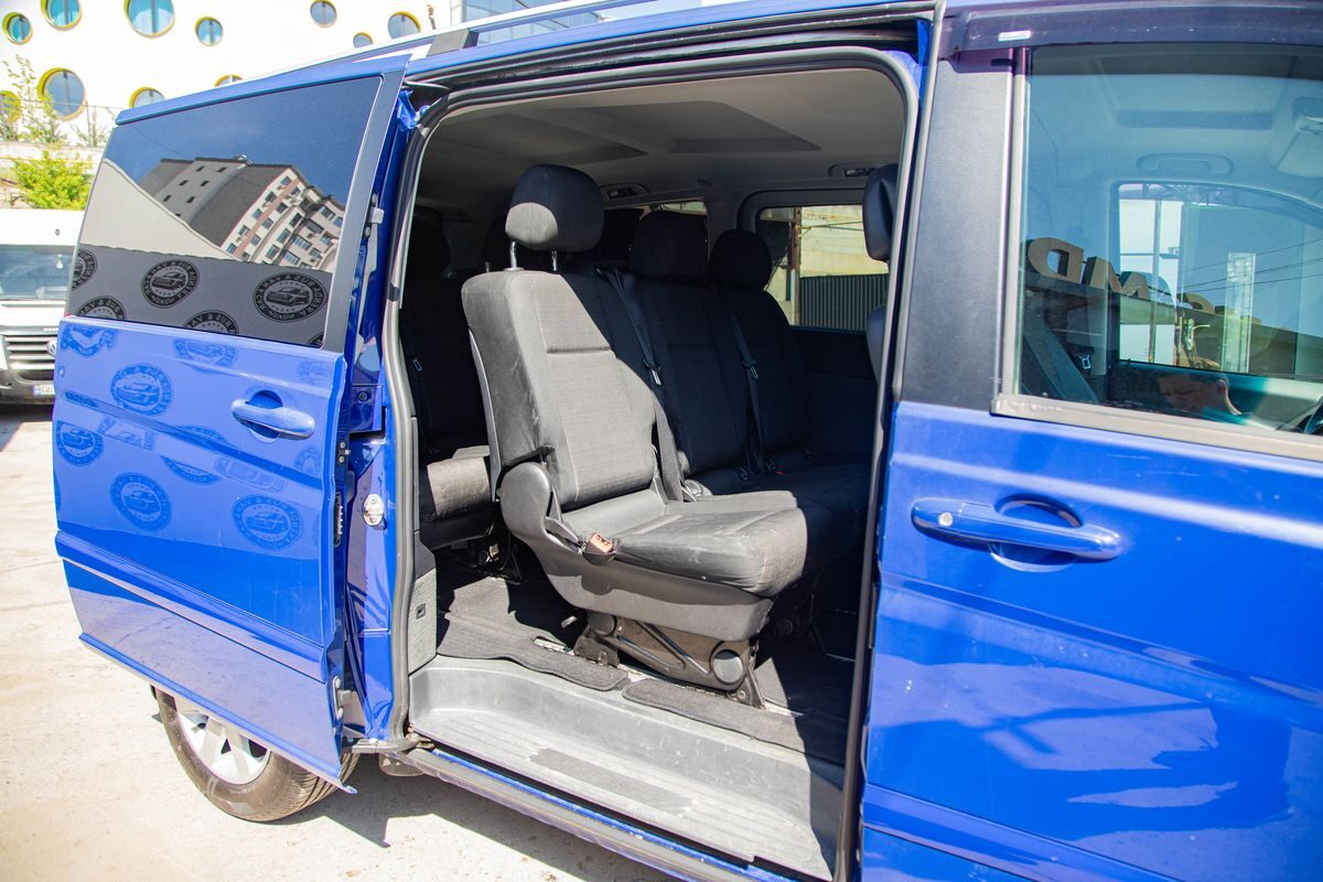 Mercedes Viano, 2011 (Albastru)