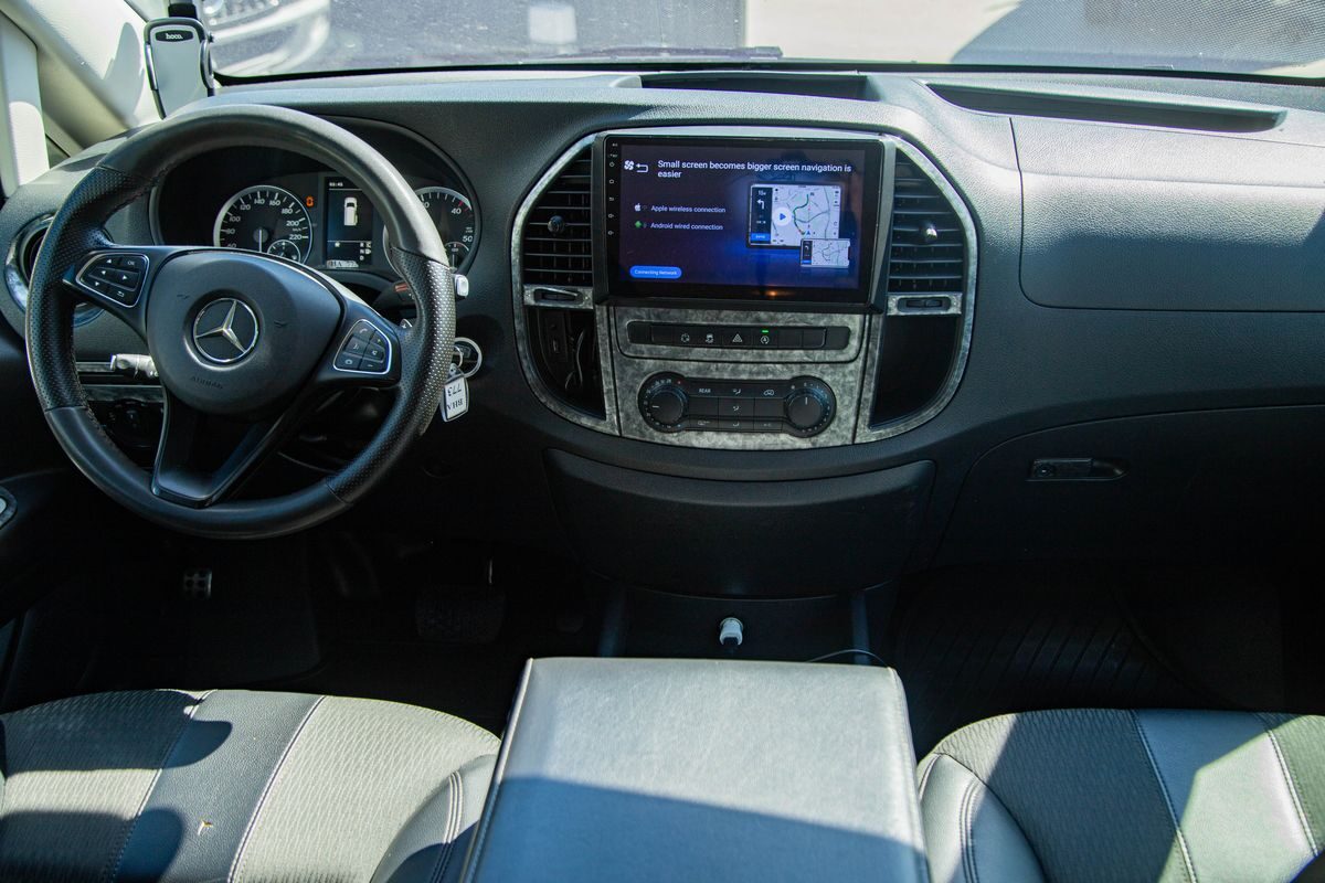 Mercedes Vito W447, 2015 (Silver)