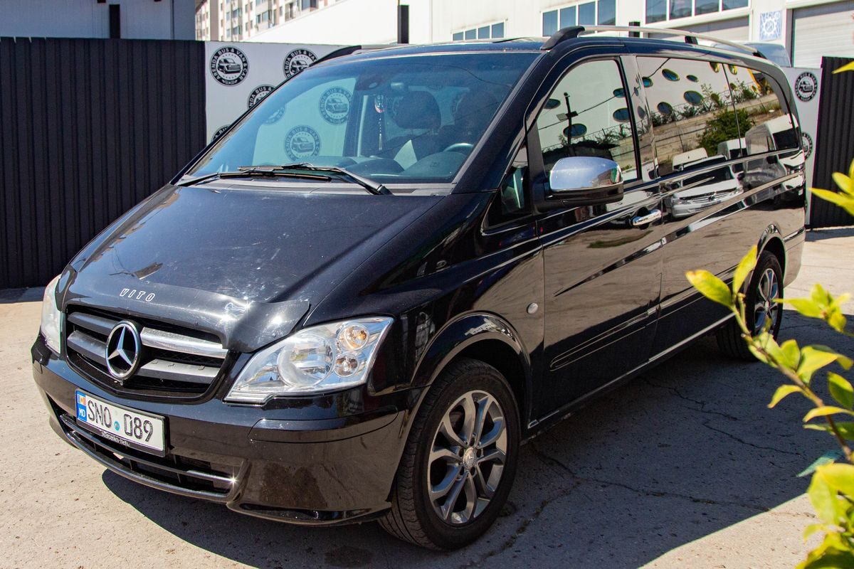 Mercedes-Benz Vito, 2012 (Чёрный)
