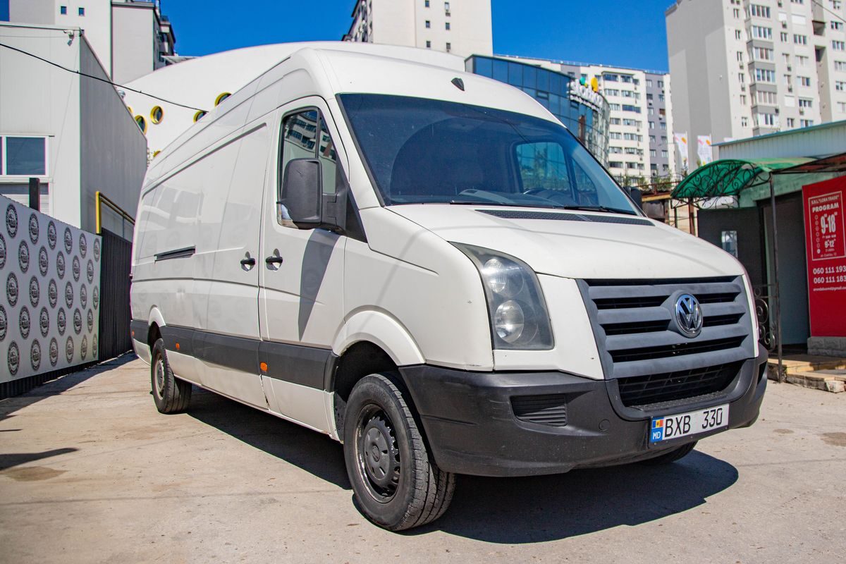 VW Crafter Long, 2010 (Белый)